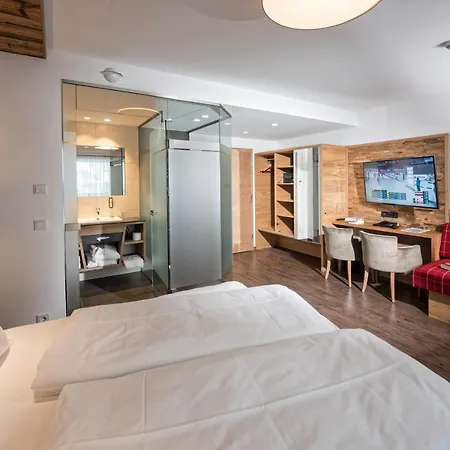 Eldorado 4*