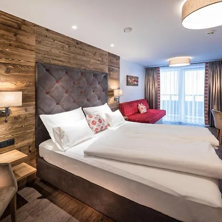 Eldorado Hotel 4*