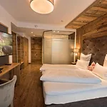 Eldorado Hotel