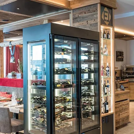 إلدورادو فندق ايشجل